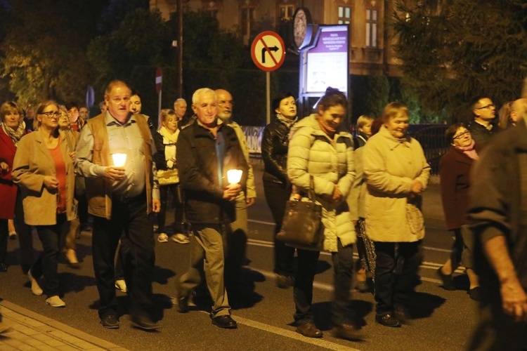 Różańcowa procesja w Czechowicach-Dziedzicach - 2018