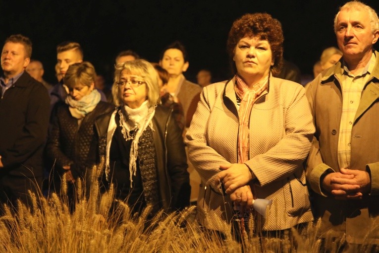 Różańcowa procesja w Czechowicach-Dziedzicach - 2018