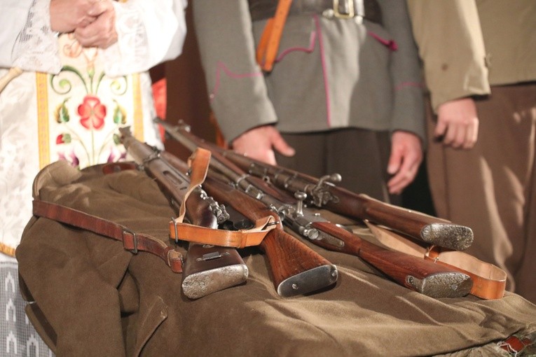 Różańcowa procesja w Czechowicach-Dziedzicach - 2018