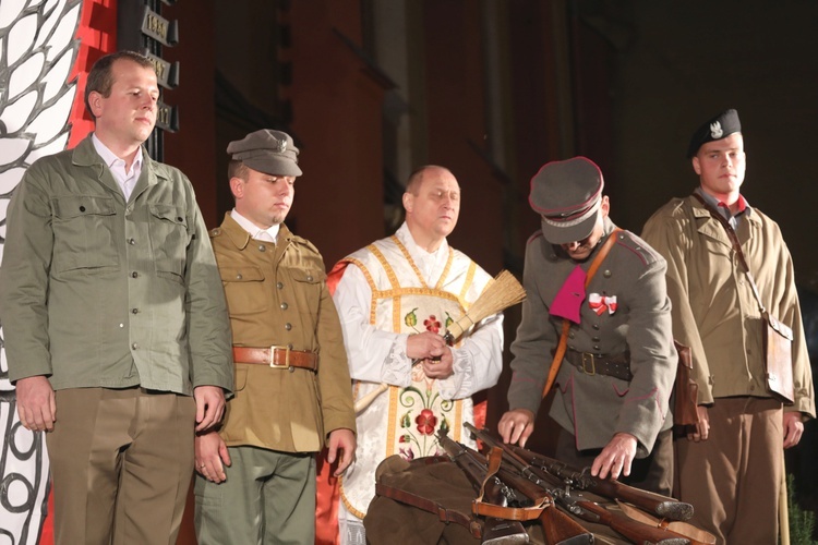 Różańcowa procesja w Czechowicach-Dziedzicach - 2018