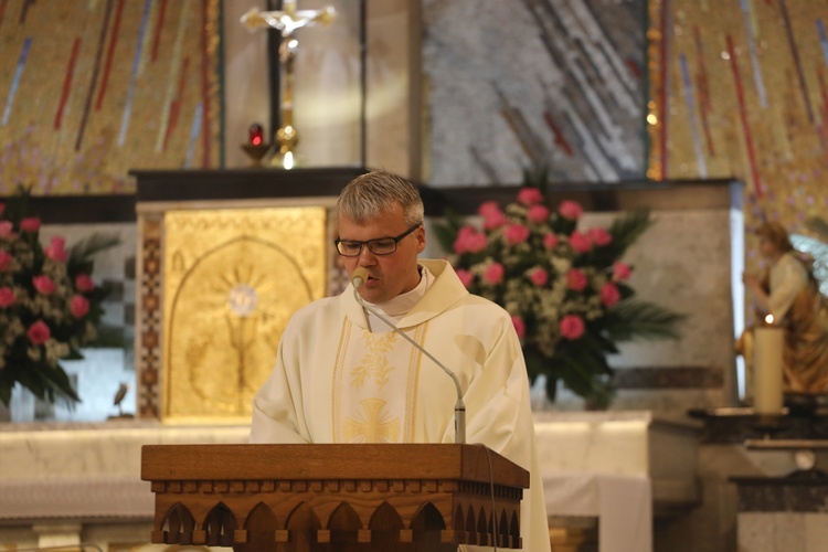 Różańcowa procesja w Czechowicach-Dziedzicach - 2018