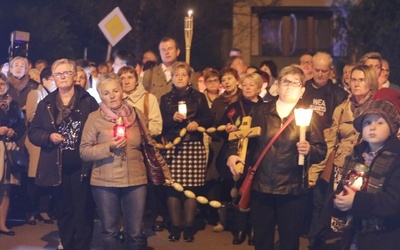 Różańcowa procesja w Czechowicach-Dziedzicach - 2018