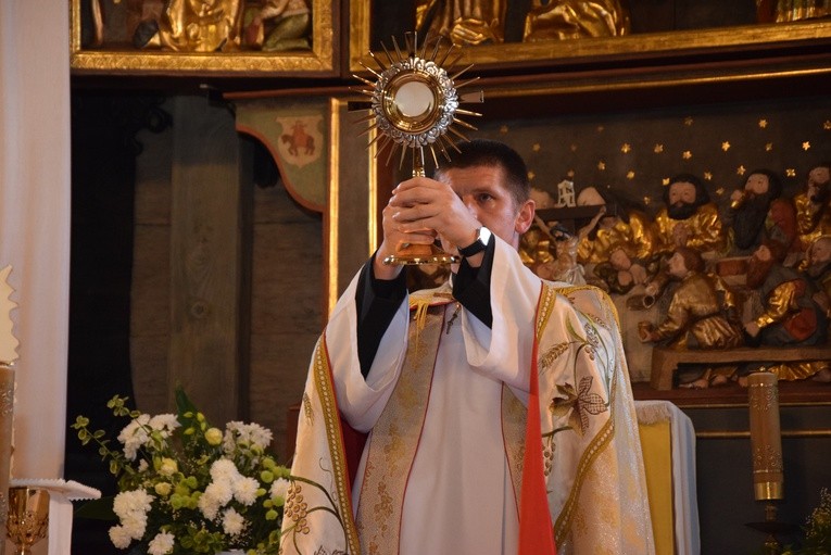 Różaniec w Boguszycach