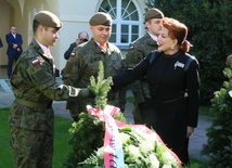 Georgette Mosbacher ambasador USA w Polsce dziękuje polskim żołnierzom