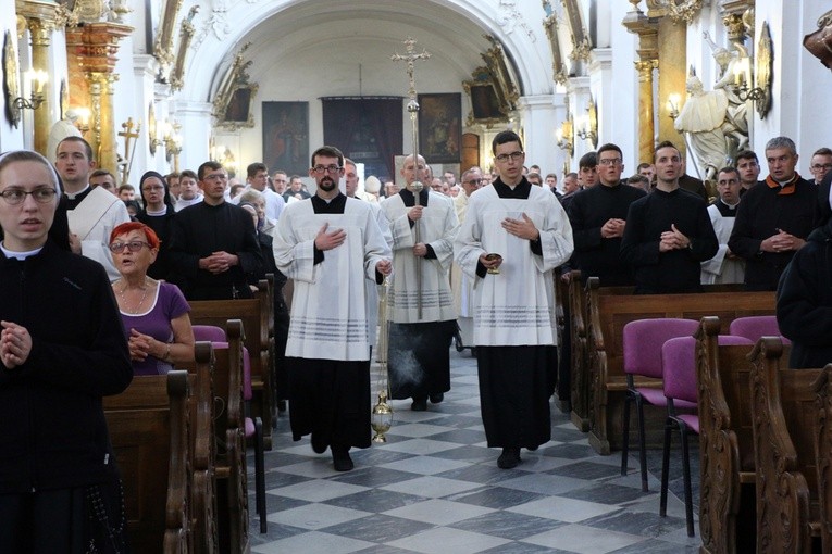 Jadwiżańska pielgrzymka powołanych do kapłaństwa i życia konsekrowanego