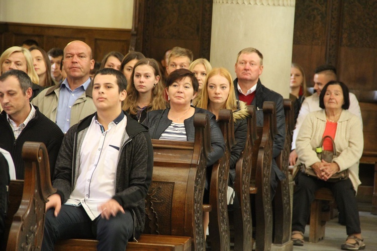 Nowi stypendyści Fundacji abp. Jerzego Ablewicza