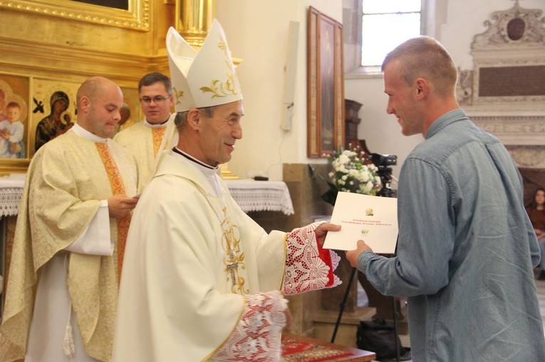 Nowi stypendyści Fundacji abp. Jerzego Ablewicza