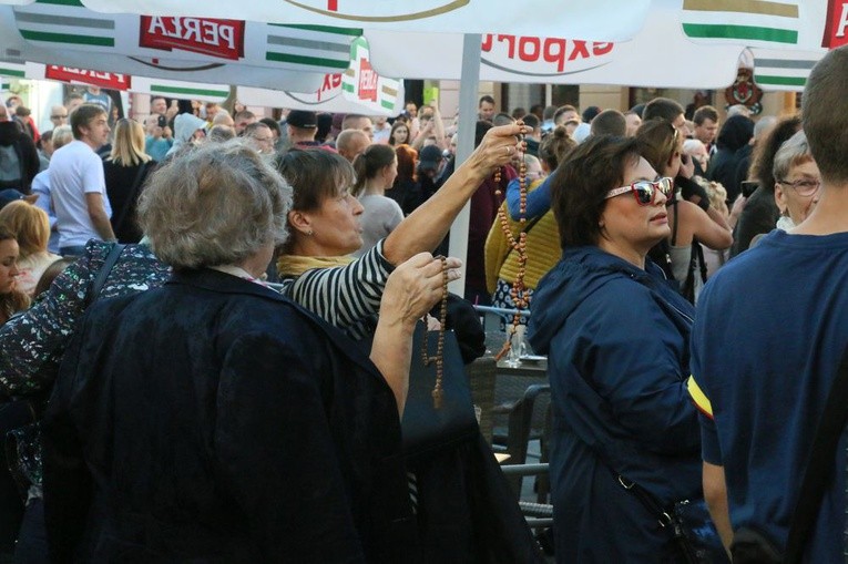 Różanic odpowiedzią na marsz równości