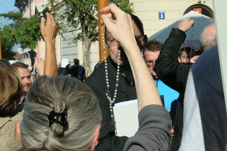 Różanic odpowiedzią na marsz równości