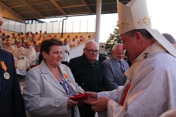 Pielgrzymka trzebnicka 2018 - medale św. Jadwigi Śląskiej