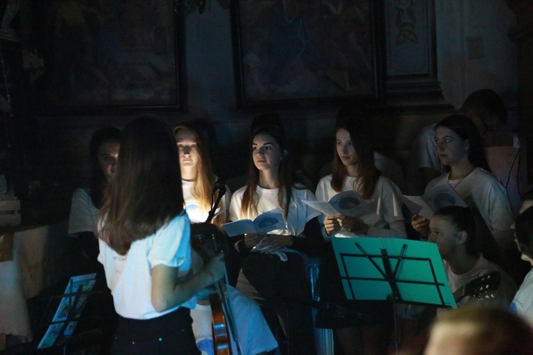 Czuwanie w Ujanowicach