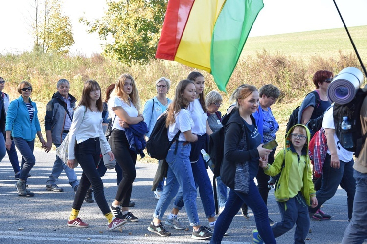 Pielgrzymka trzebnicka 2018 - cz. 12 - Oborniki Śląskie