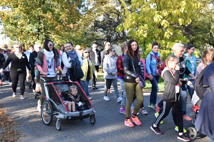 Pielgrzymka trzebnicka 2018 - cz. 12 - Oborniki Śląskie