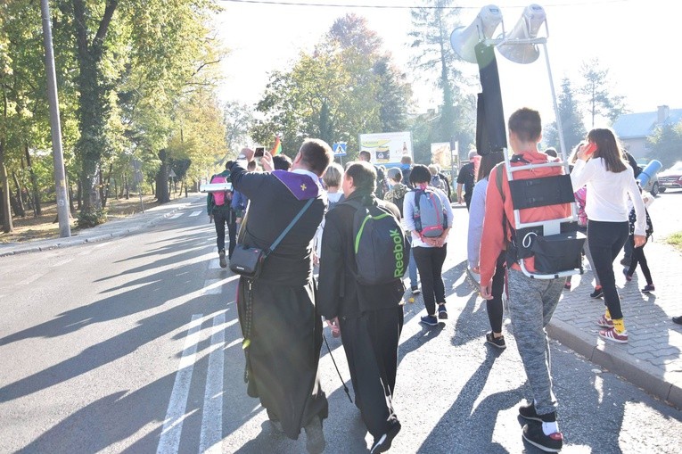 Pielgrzymka trzebnicka 2018 - cz. 12 - Oborniki Śląskie