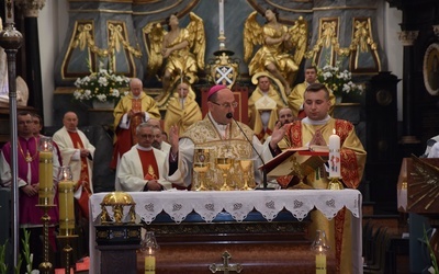 Uroczystościom jubileuszowym przewodniczył abp Wojciech Polak, prymas Polski