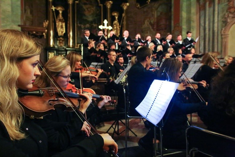 Koncert w lubelskiej katedrze w Dzień Papieski