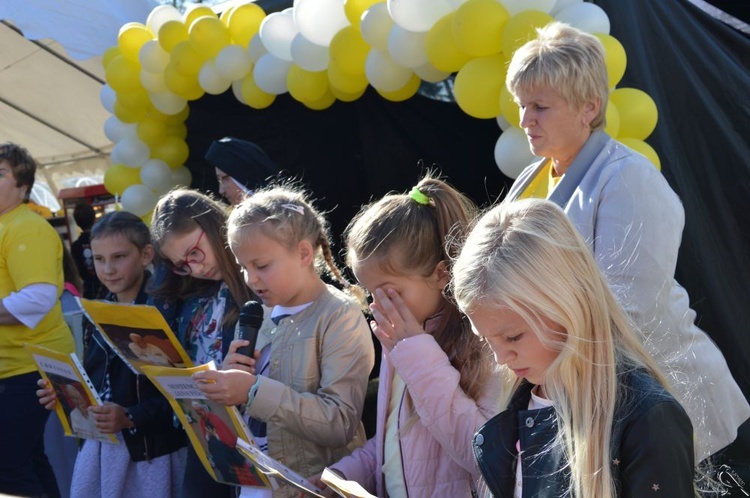 Obchody Dnia Papieskiego w Nowej Rudzie Słupiec