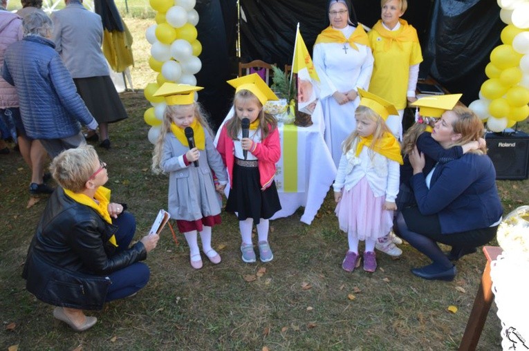 Obchody Dnia Papieskiego w Nowej Rudzie Słupiec