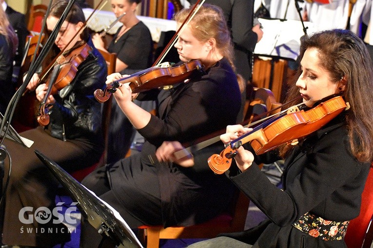 Koncert Papieski w Nowej Rudzie Słupiec