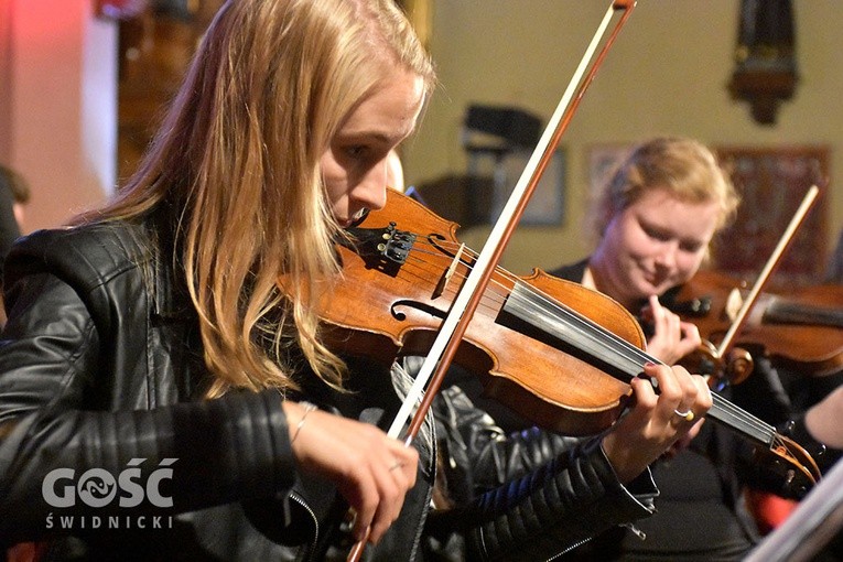 Koncert Papieski w Nowej Rudzie Słupiec