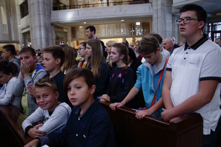 Szkoły im. św. Jana Pawła II na Białych Morzach