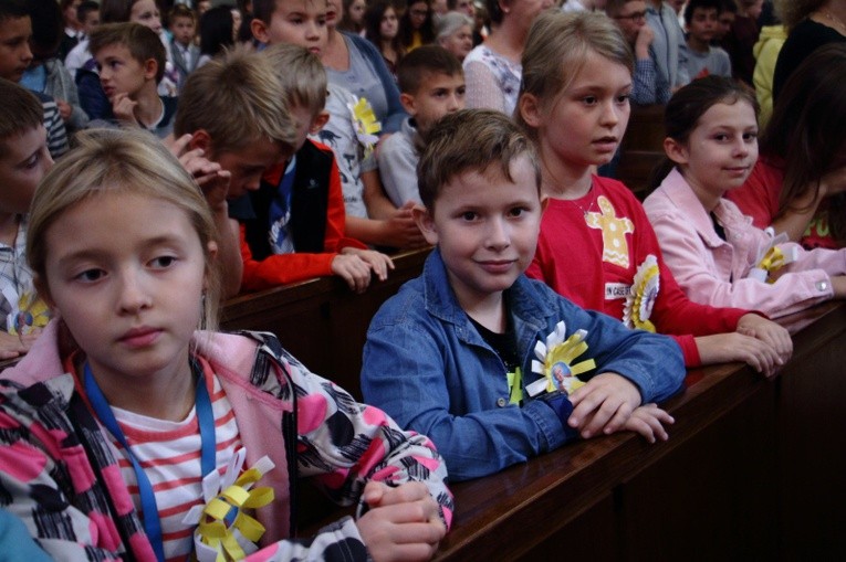 Szkoły im. św. Jana Pawła II na Białych Morzach