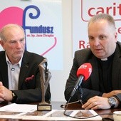 Ks. Robert Kowalski i Zbigniew Miazga zapraszają do udziału w uroczystości