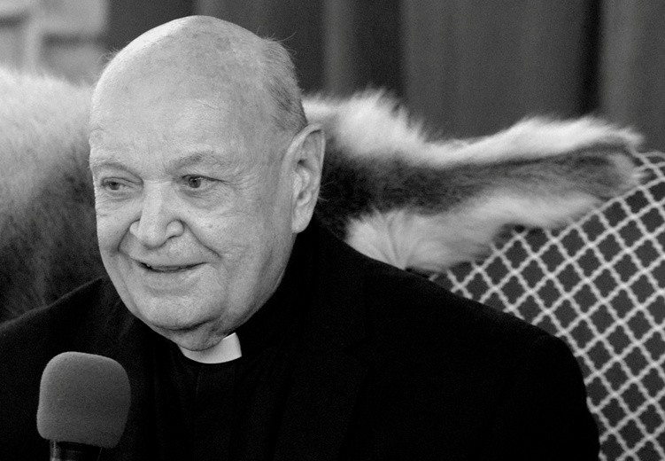 Śp. ks. prof. inf. Bonifacy Miązek (1935-2018)