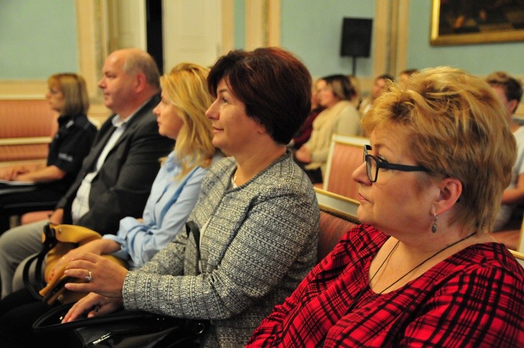 Panel ORA dotyczący przemocy domowej