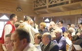 Poświęcenie odbudowanego po pożarze kościoła na Stecówce