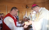 Poświęcenie odbudowanego po pożarze kościoła na Stecówce