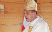 Poświęcenie odbudowanego po pożarze kościoła na Stecówce