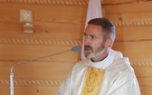 Poświęcenie odbudowanego po pożarze kościoła na Stecówce