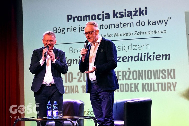 Promocja książki ks. Czendlika