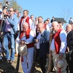 Pomnik św. Jana Pawła II na Ochodzitej w Koniakowie