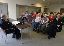 Spotkanie odbyło się w Centrum Ostra Brama istniejącym przy sanktuarium MB Ostrobramskiej w Skarżysku-Kamiennej