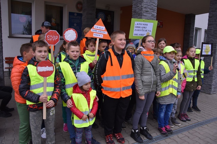 Odblaskowa szkoła w Starem Bystrem 