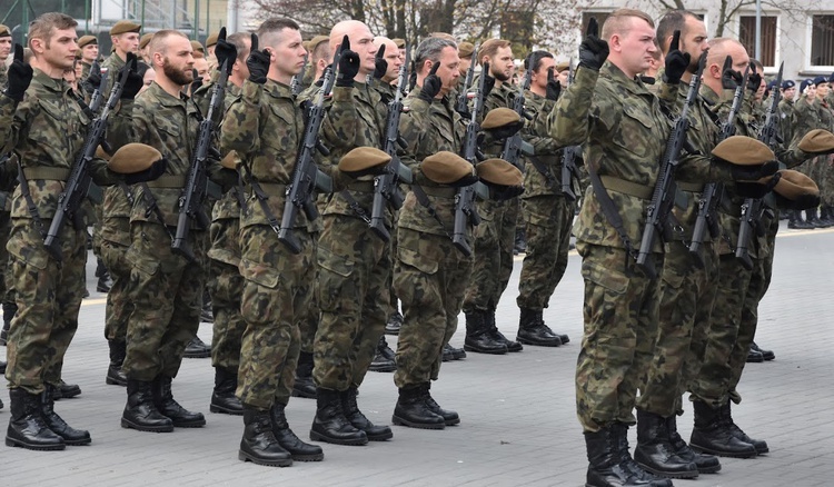 Przysięga wojskowa w Sandomierzu