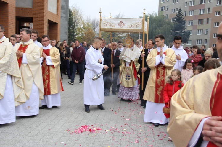 Poświęcenie kościoła św. Jana Pawła II w Nowym Sączu