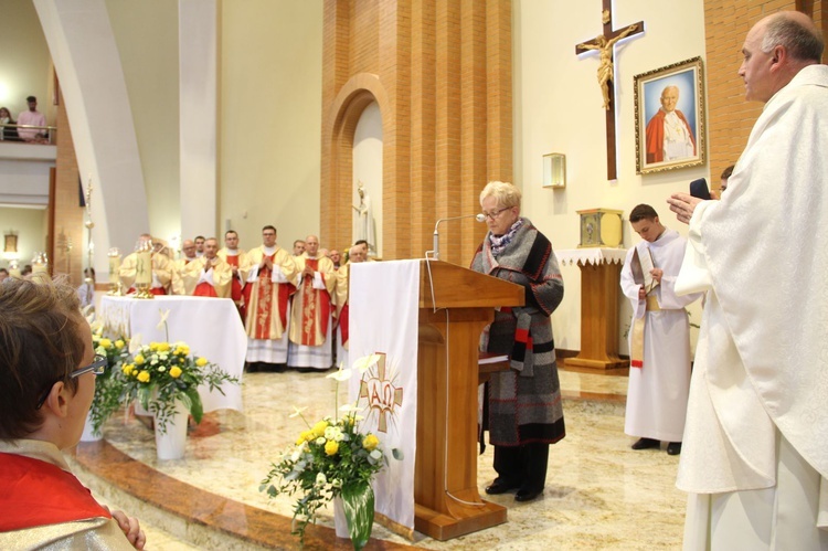 Poświęcenie kościoła św. Jana Pawła II w Nowym Sączu