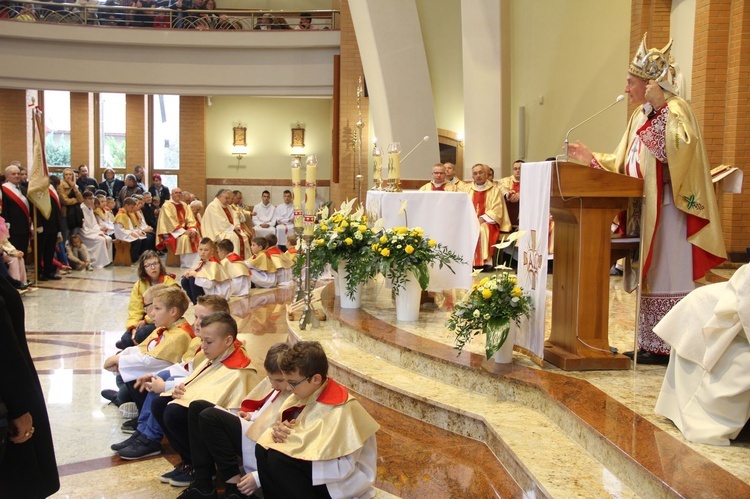 Poświęcenie kościoła św. Jana Pawła II w Nowym Sączu