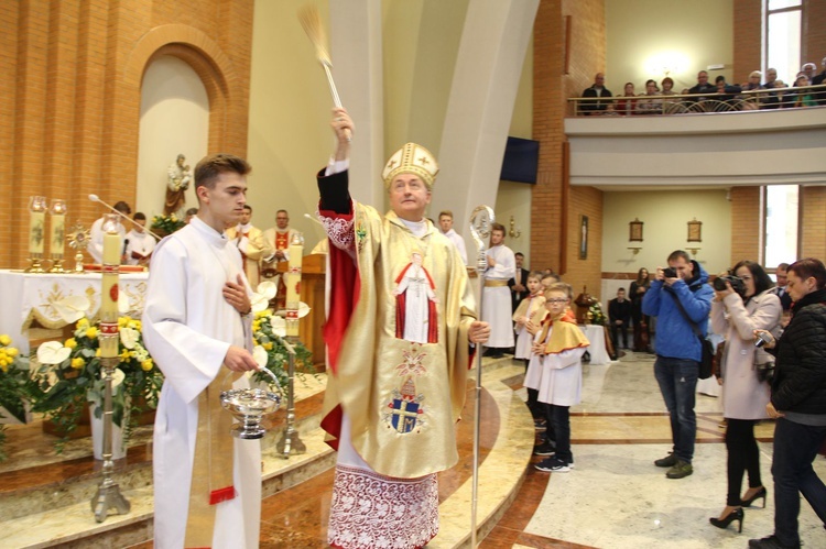 Poświęcenie kościoła św. Jana Pawła II w Nowym Sączu