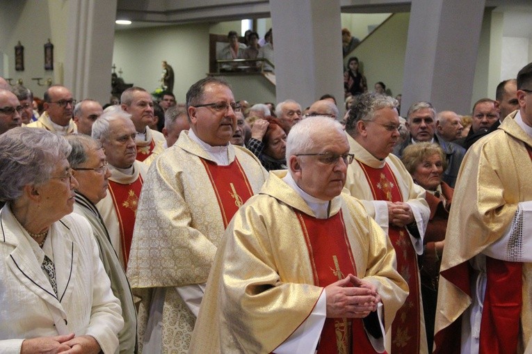 Poświęcenie kościoła św. Jana Pawła II w Nowym Sączu