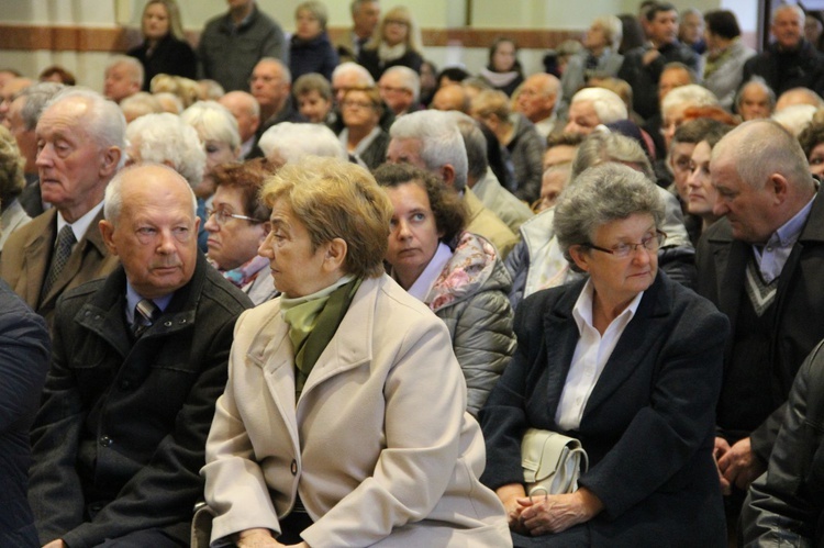 Poświęcenie kościoła św. Jana Pawła II w Nowym Sączu