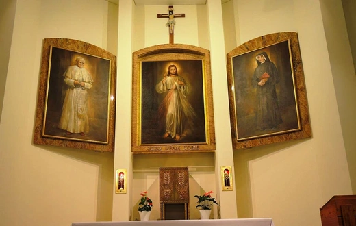 Św. Jan Paweł II w Kaplicy Bożego Miłosierdzia w Aleksandrowicach