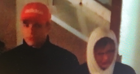 Oni zbezcześcili pomnik papieża