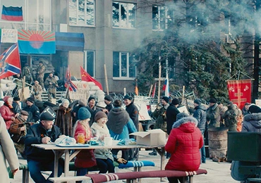 Akcja filmu rozgrywa się w Donieckiej Republice Ludowej.