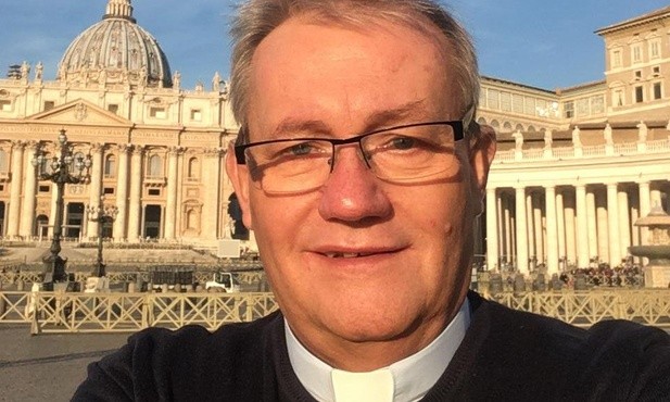 Polski ksiądz dalej międzynarodowym przełożonym