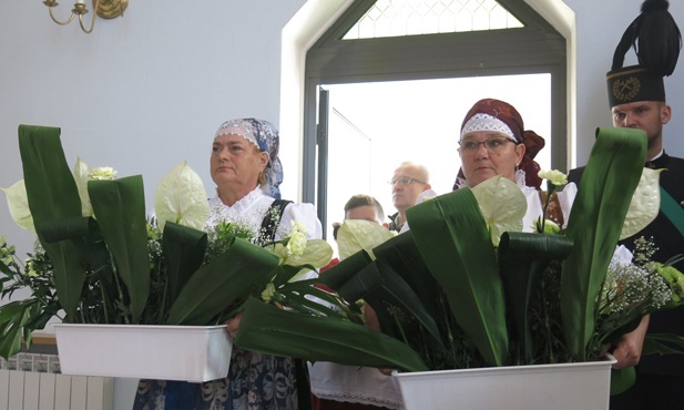 Bąków - poświęcenie kościoła