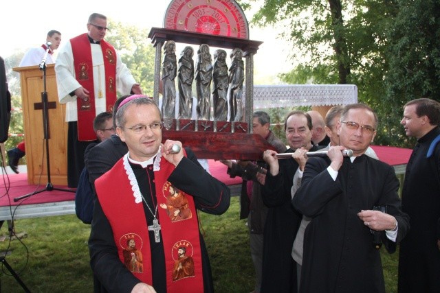 Bp Tadeusz Lityński w obiektywie